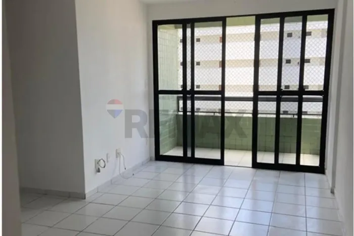Apartamento à venda com 3 quartos no bairro de Encruzilhada.