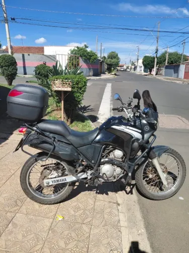 Yamaha Ténéré 250 2011 Preta 80Mil KM