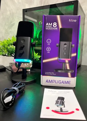 MICROFONE GAMER FIFINE AM8 RGB