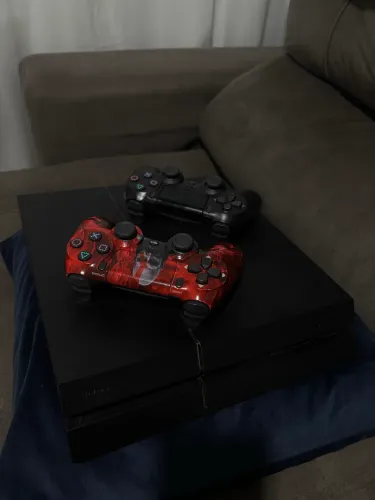 ? PlayStation 4 Fat + 2 Controles + Jogos - Excelente Estado ?
