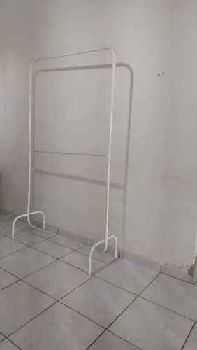 Cabideiro grande arara de roupas 