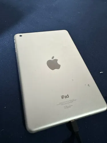 IPAD MINI 2 para retirada de peças