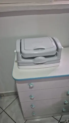 Cadeirinha de alimentação