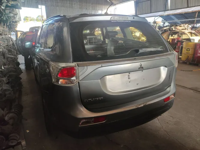 VENDO PEÇAS OUTLANDER 2.0 AUTOMÁTICO 2014