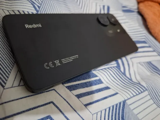 XIAOMI REDMI13C 128gb