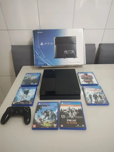 PS4 Fat 500GB + Cabos + Controle + Caixa original + 6 jogos