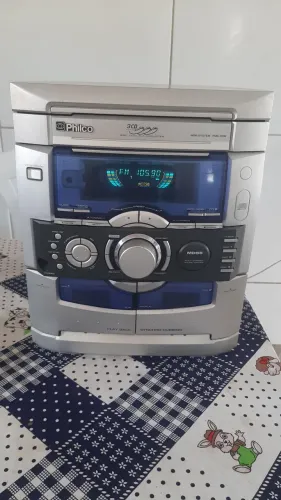 Mini system Philco simples mas está funcionando