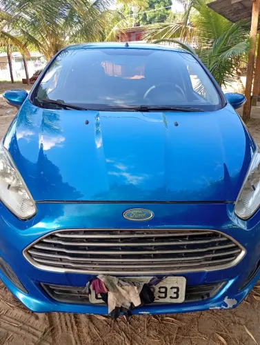 Ford Fiesta 1.6 16V Flex Aut. 5P 2014