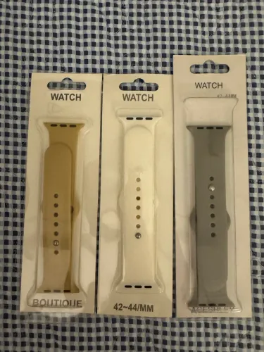 Vendo três pulseiras relógio Watch - todas por 50 reais.