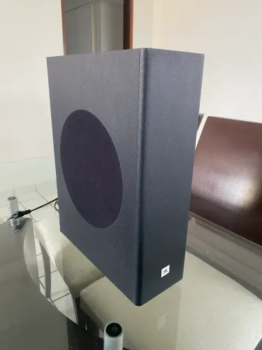 Sub JBL cinema 