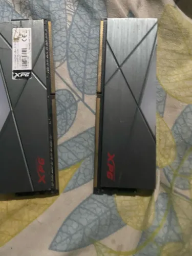 Memória ram RGB XPG 2x8(16Gb) Ddr4