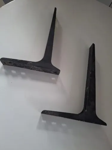 Cantoneira/suporte para ar-condicionado *