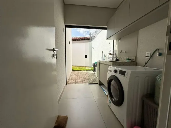 Casa Térrea em Timon com 03 Quartos