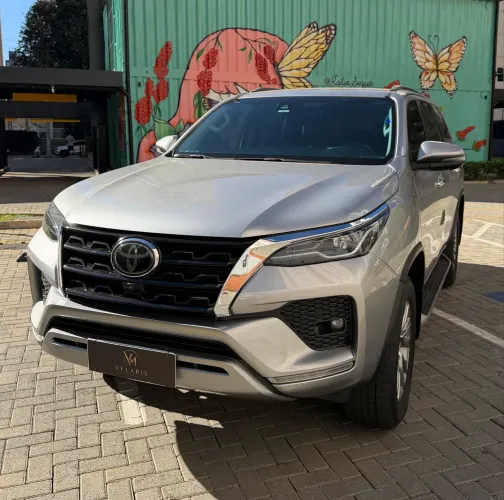 Toyota Hilux SW4 SRX 4X4 2.8 TDI 16V Dies. Aut. 2022