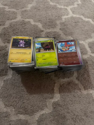 Pokémon 550 normais e duas mega ex garantias
