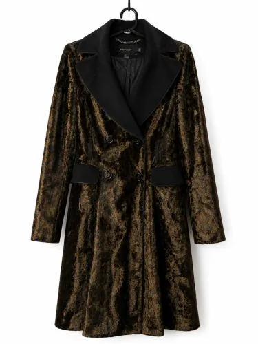 casaco Karen Millen coleção de inverno 2004
