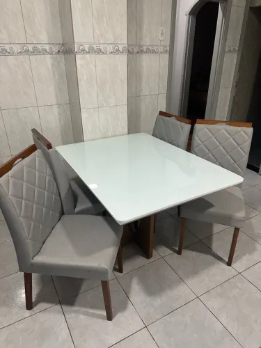 Mesa de Jantar Laqueada