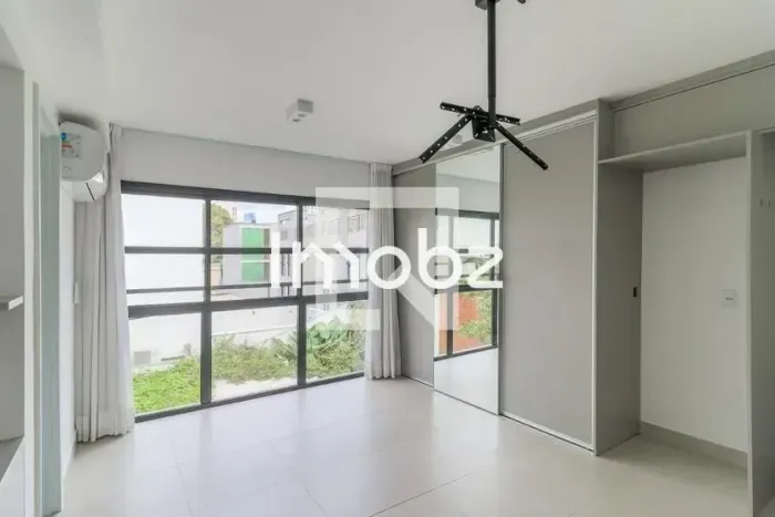 Apartamento à venda na Rua Guararapes, 831 - Brooklin - São Paulo - SP - CEP: 04561-001