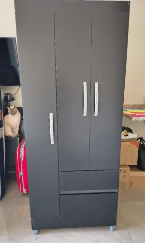 Guarda roupa infantil 