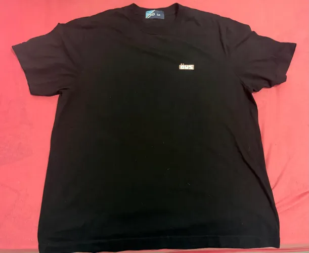 Camiseta Ous Preta