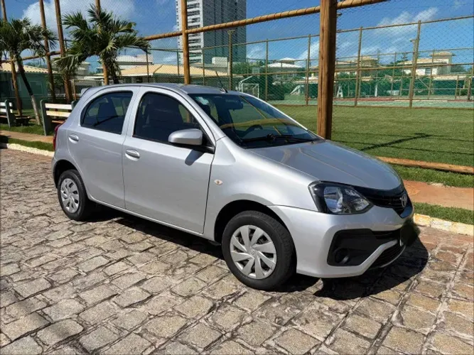 Toyota Etios X 1.3 Flex 16V 5P Mec. 2020