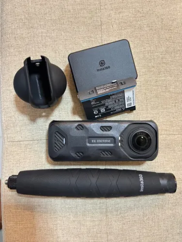 Insta 360 x4 