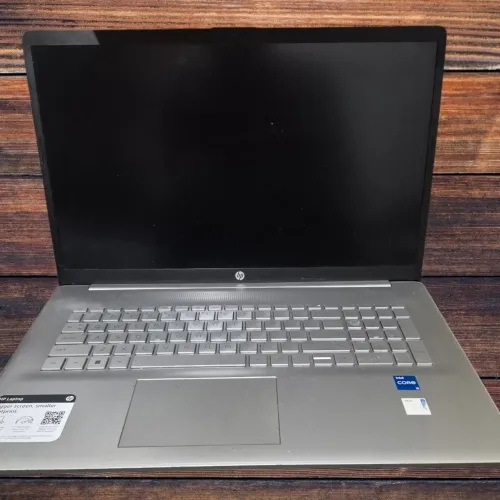 Notebook HP i5 12ª Geração 8GB SSD 512GB Windows 11"tela 17 Muito Rápido