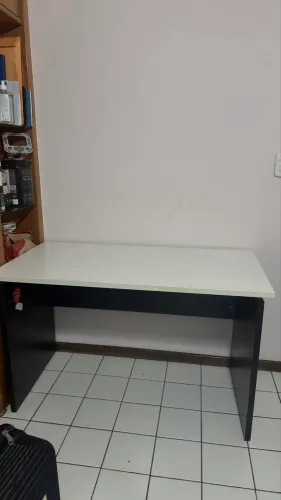 Vendo mesa de estudos 
