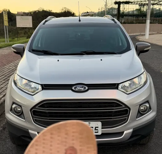 Ford Ecosport Freestyle 1.6 16V Flex 5P 2015