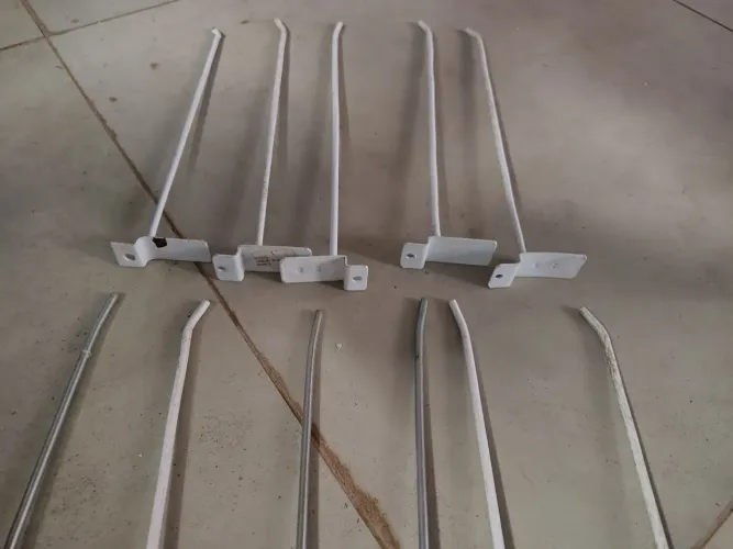 Gancho para painel canaletado 30 cm simples.89 unidades disponíveis por 168,00,1 un 1.900