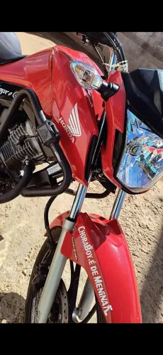 Vende-se moto Fan 160 zera de tudo
