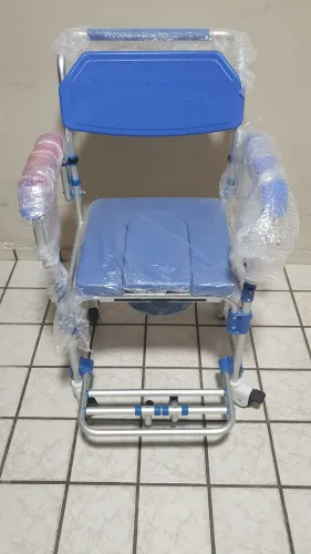 Cadeira de banho e sanitária em alumínio 