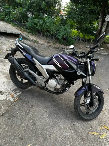 Fazer 250