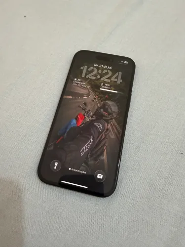 iPhone 15 256GB na garantia