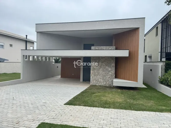 Casa de Condomínio em Bragança Paulista, 3 suítes, piscina, área gourmet, para venda com 4