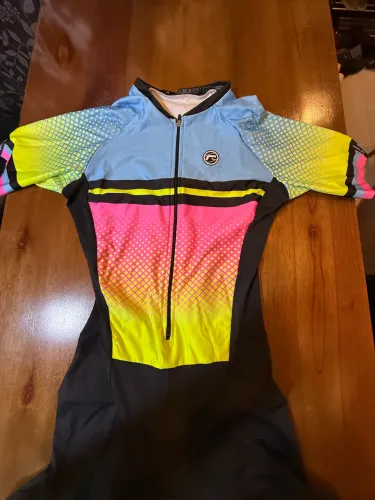 Macaquinho ciclismo feminino Barbedo