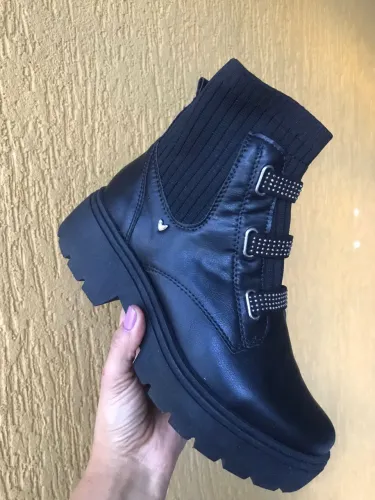Bota feminina