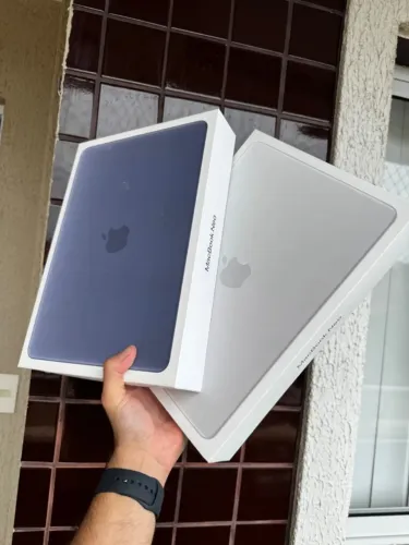 Macbook neo 8/256Gb - 13 polegadas - Azul (Lacrado com garantia mundial apple)
