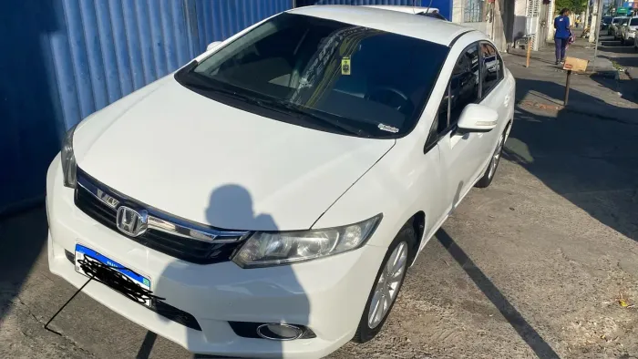 Honda Civic Sedan LXR 2.0 Flexone 16V Aut. 4P 2014