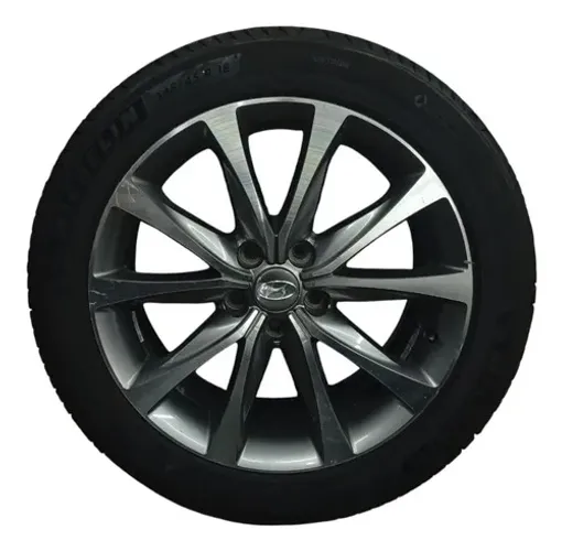 Roda e Pneu Hyundai Azera 3.0 V6 Aro 18 Cinza 2014 245/45
