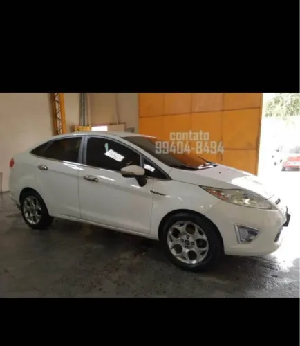 Ford Fiesta SE 1.6 16V Flex 5P 2013