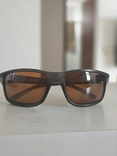 Óculos de sol Oakley Gibston