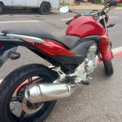 Moto CB 300r excelente #A vista