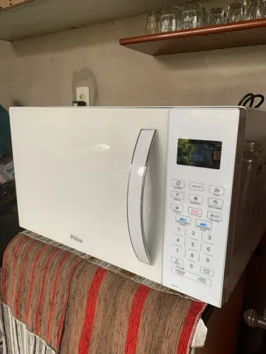 Microondas Philco espelhado