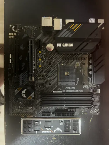 Placa Mãe ASUS TUD GAMING B-550M-PLUS (QUEIMADA)