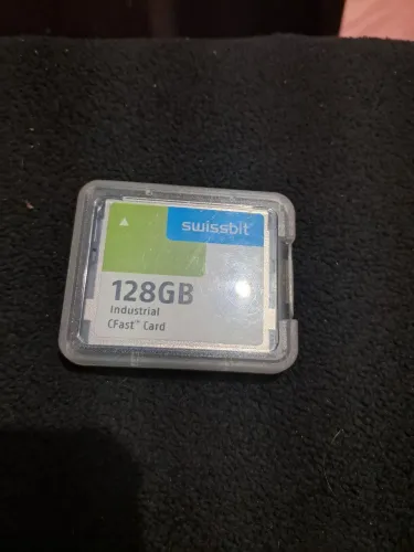 Cartão de memória CFast Swissibit 128GB