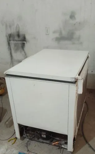 Freezer funcionando perfeitamente 