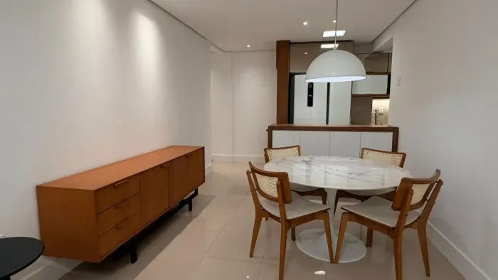 Apartamento com 3 dormitórios para alugar, 86 m² por R$ 8.130,27/mês - João Paulo - Floria