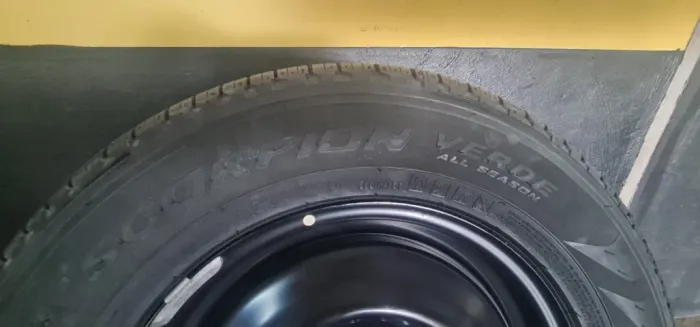 Pneu Pirelli Scorpion Verde 215/70 R16