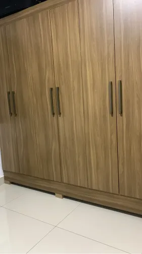 Guarda roupa casal